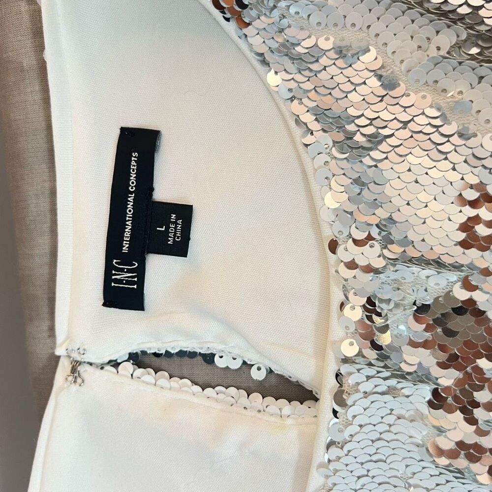 🔥🔥5 for $25🔥🔥 INC International Concepts White Silver Sleeveless Sequin Blouse - Picture 7 of 10